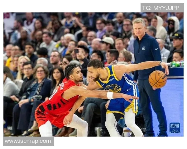 2015年NBA季后赛开拓者与勇士的激烈对决回顾与分析