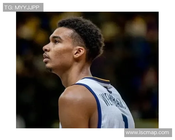 文班亚马新秀赛季表现惊艳场均20分10篮板3盖帽引领潮流